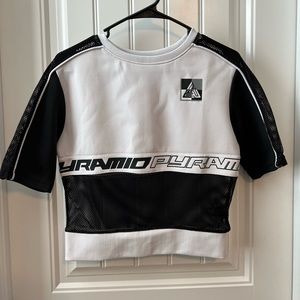 Black Pyramid Crop Top